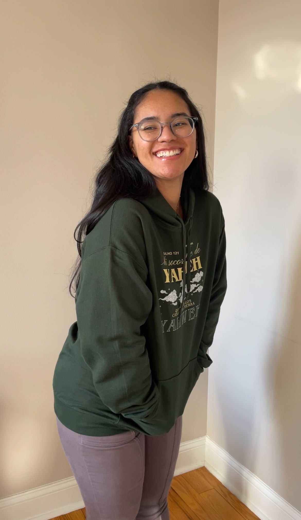 Mi Socorro Viene de Yahweh - Faith Hoodie