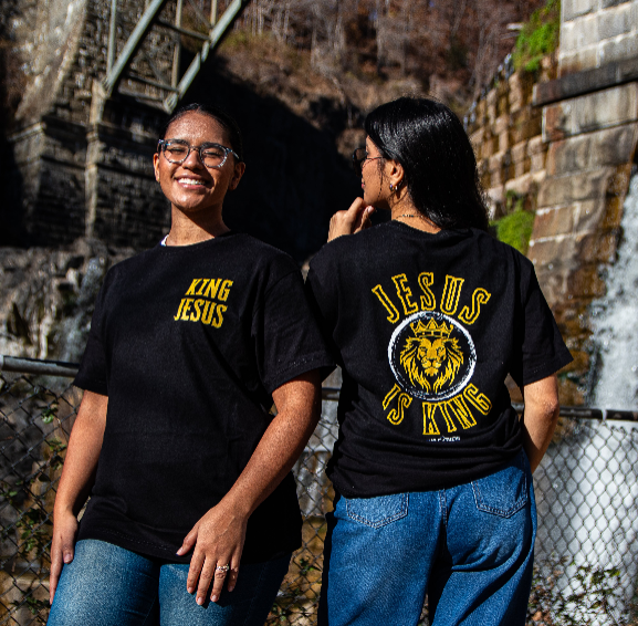 King Jesus T-Shirt – Lion of Judah