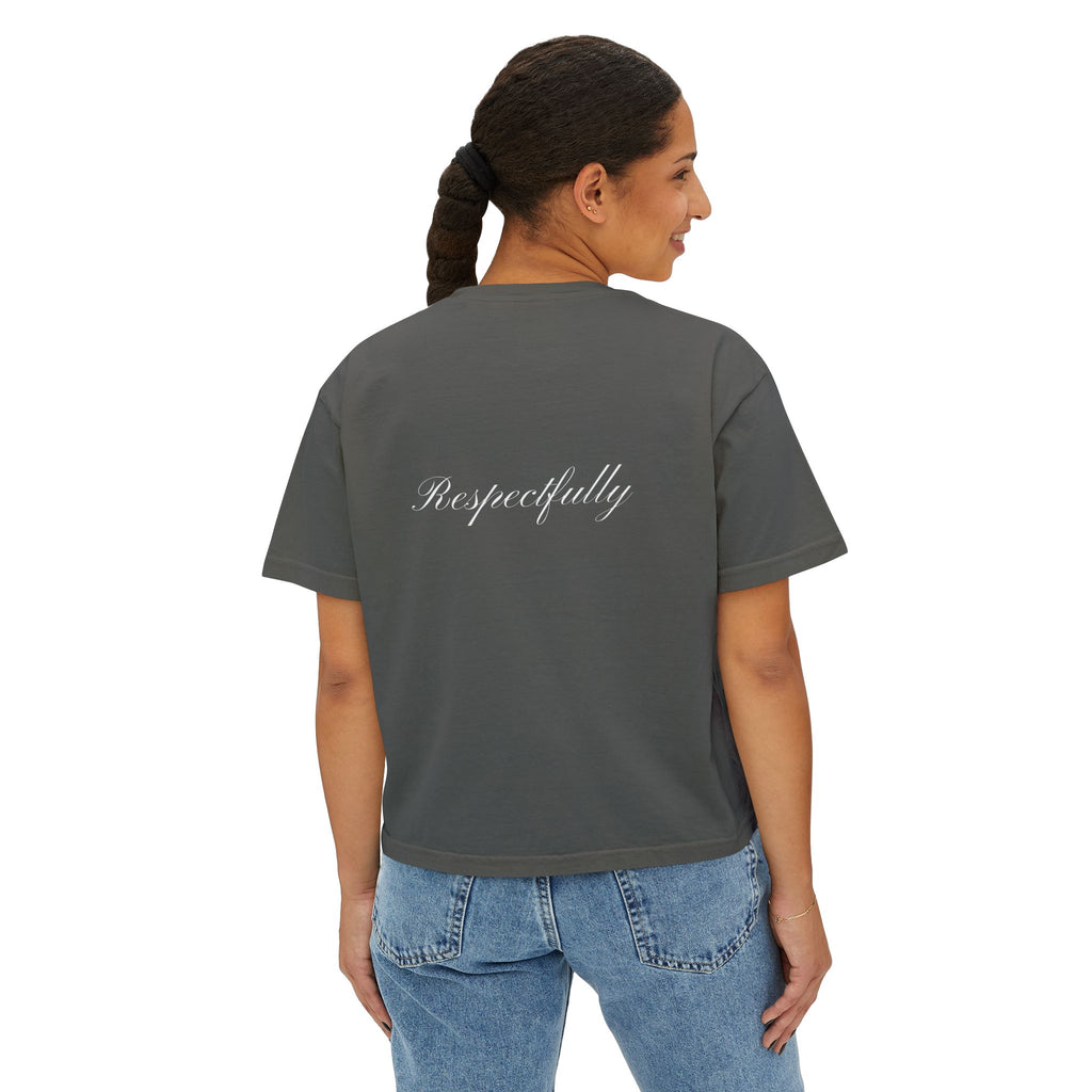 I Know the God I Serve – Women’s Oversized Cropped Boxy Tee